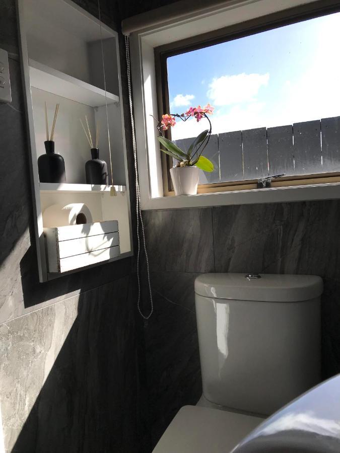 奥克兰 Onehunga Garden Tinyhouse With Parking酒店 外观 照片