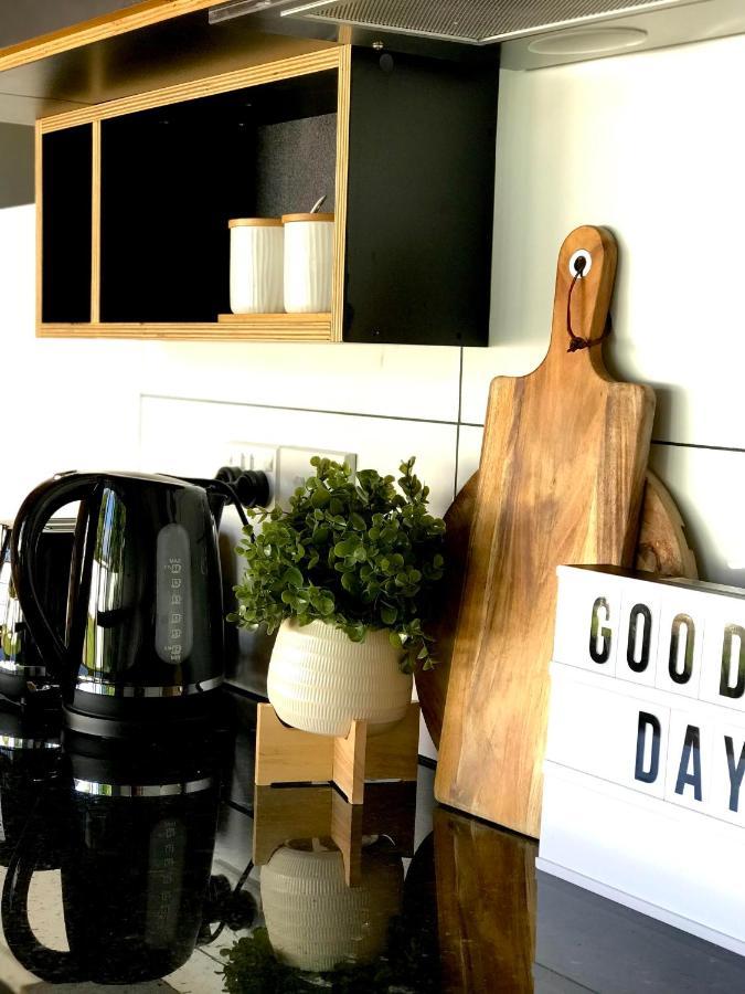 奥克兰 Onehunga Garden Tinyhouse With Parking酒店 外观 照片