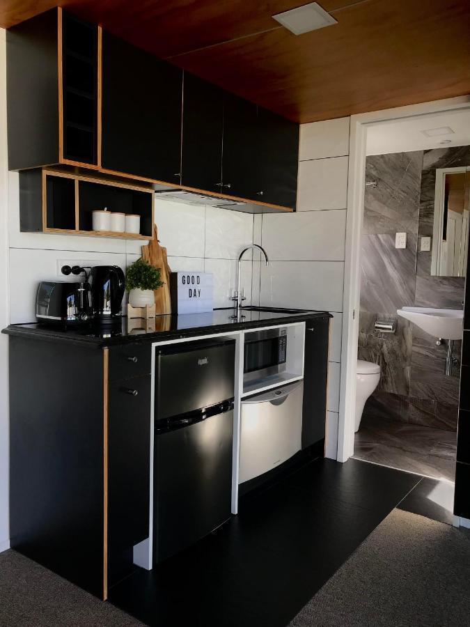 奥克兰 Onehunga Garden Tinyhouse With Parking酒店 外观 照片